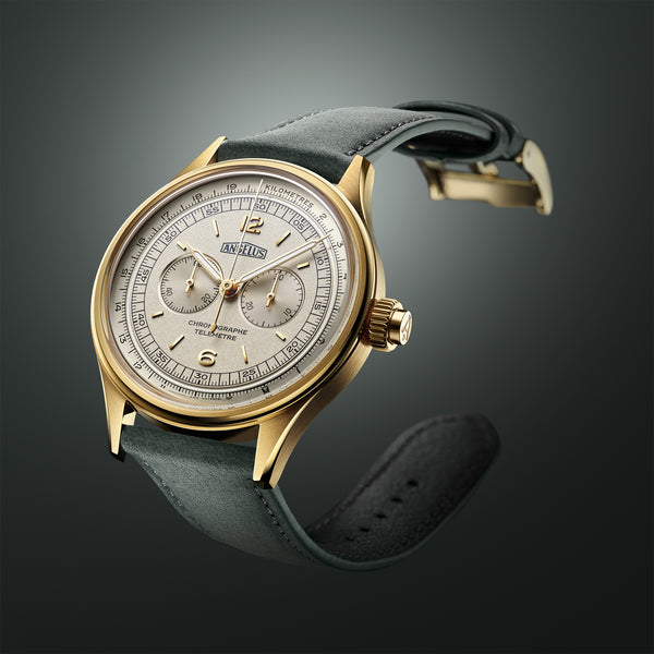 Chronographe Télémètre Gold White Dial