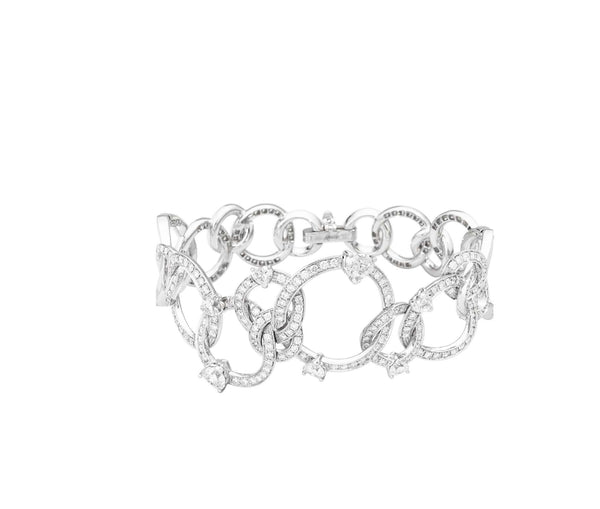 ANNIVERSARY LOVE Bracelet with overlapping circles 18 kt white gold, brilliant-cut round and heart shape diamonds 6.49ct