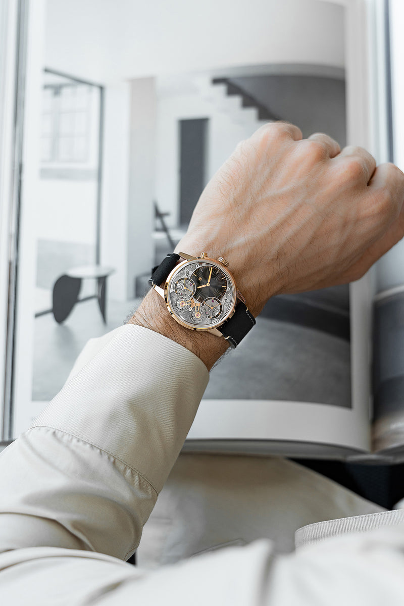Mirrored Force Resonance Rose Gold