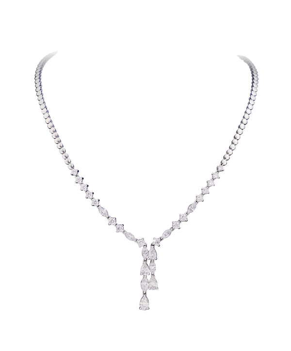 BLUE CARPET half way diamond necklace 18 kt white gold and brillant-cut, pear-cut and navette-cut diamonds 5.20ct