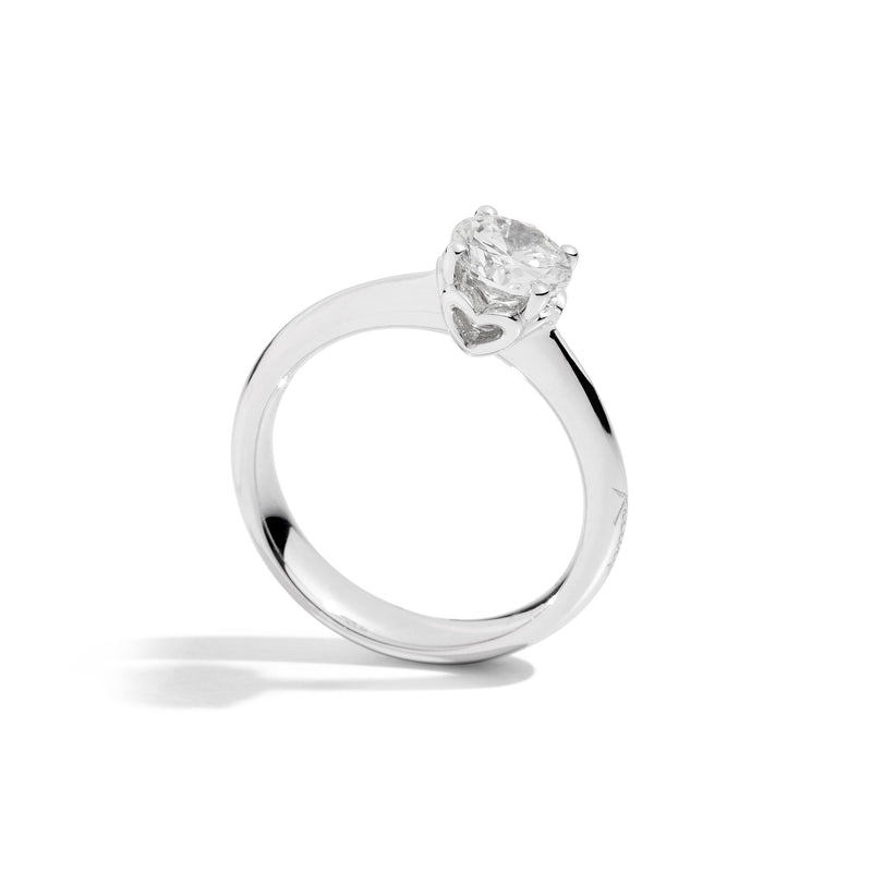 ANNIVERSARY solitaire ring 18 Kt white gold and diamond