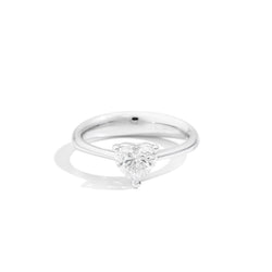 ANNIVERSARY LOVE Solitaire ring 18 kt white gold and brilliant-cut heart-shaped diamond