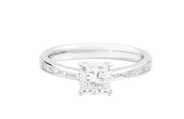 ATELIER Solitaire 18K white gold ring with brilliant-cut cushion-shaped natural diamond from 1.01ct and 8 taper-shaped natural diamonds 0.21ct